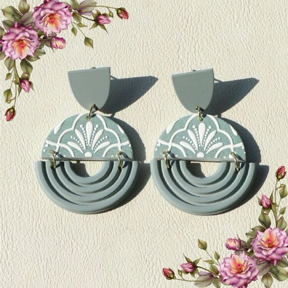Floral Pattern Round Drop Earrings - Picture 10 of 10